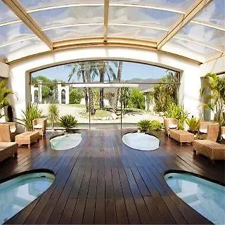 Quartu SantʼElena Sighientu Resort Thalasso & Spa מלון